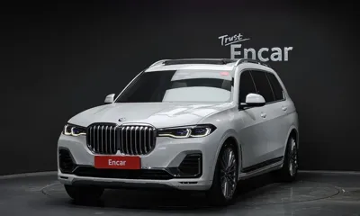 BMW X7 · 2022 год