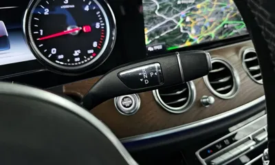 Mercedes-Benz E-Class 2019, 89480 км, за 28000000 KRW - фото 9