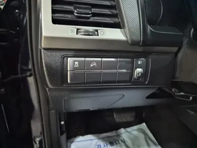 KG_Mobility_Ssangyong Rexton 2018, 108255 км, за 12400000 KRW - фото 15