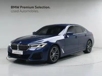 BMW 5-Series · 2021 год