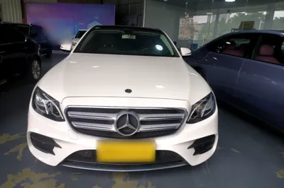 Mercedes-Benz E-Class 2020, 61100 км, за 211851.91 CNY