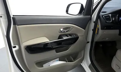 Kia Canival 2019, 37294 км, за 17000000 KRW - фото 24
