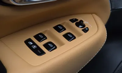 Volvo XC90 2025, 9796 км, за 72200000 KRW - фото 34