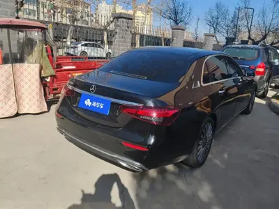 Mercedes-Benz E-Class 2022, 60000 км, за 276000 CNY
