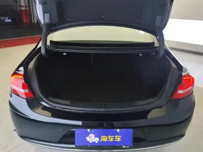 Buick LaCrosse 2017, 54900 км, за 52500 CNY