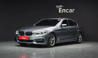 BMW 5-Series · 2018 год