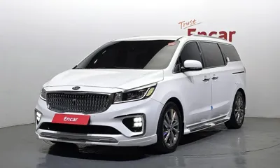 Kia Canival · 2019 год