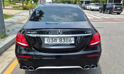Mercedes-Benz E-Class 2018, 55822 км, за 38900000 KRW