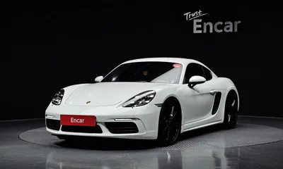 Porsche 718 · 2018 год