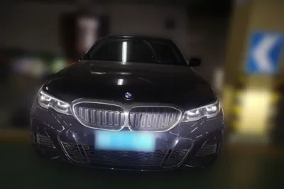 BMW 3 Series 2022, 79000 км, за 164313.72 CNY