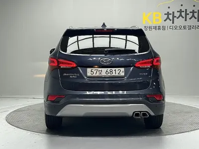 Hyundai Santafe 2016, 130654 км, за 12200000 KRW