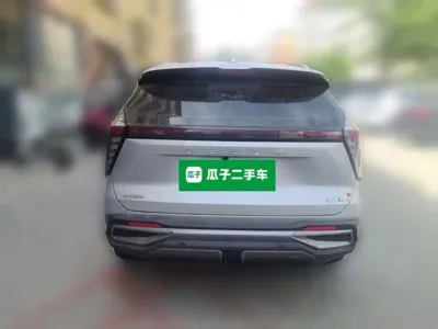 Geely Boyue L 2024, 19100 км, за 75500 CNY - фото 4