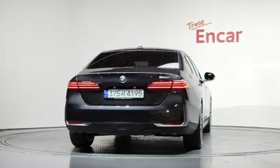 BMW 5-Series 2024, 15721 км, за 53500000 KRW - фото 4
