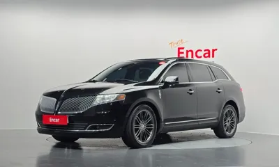 Lincoln MKT · 2014 год