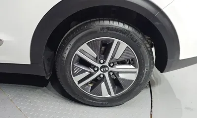 Kia Niro 2020, 97476 км, за 18200000 KRW - фото 21