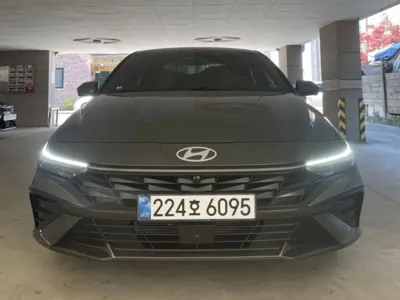 Hyundai Avante · 2025 год