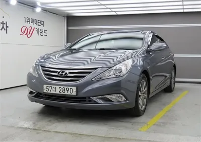 Hyundai Sonata · 2013 год