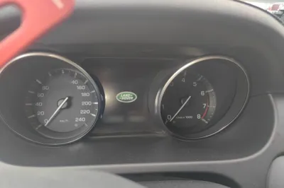 Land Rover Discovery Sport 2016, 108000 км, за 76943.96 CNY - фото 10