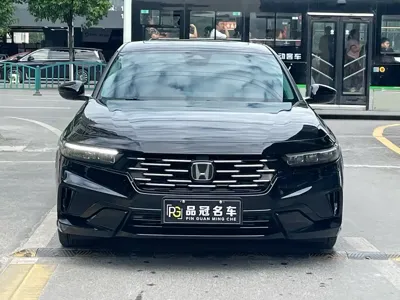Honda Accord 2025, 13000 км, за 126800 CNY