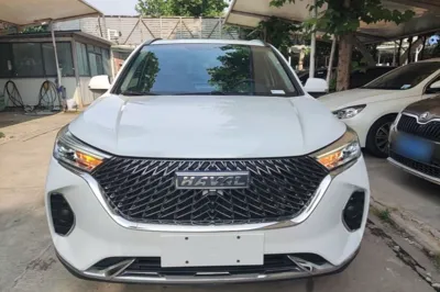 Haval M6 2021, 56600 км, за 58170.22 CNY - фото 4