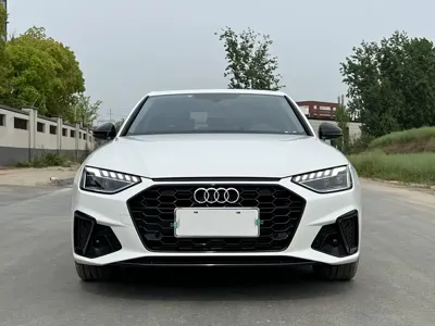Audi A4L 2023, 63000 км, за 151800 CNY