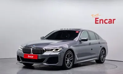 BMW 5-Series · 2023 год