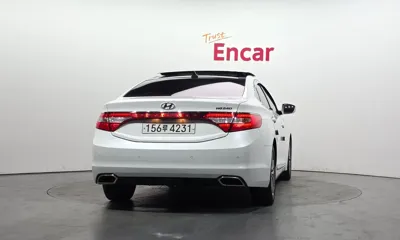Hyundai Grandeur 2016, 133547 км, за 5500000 KRW
