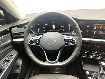 Volkswagen Passat 2024, 29000 км, за 116600 CNY - фото 11