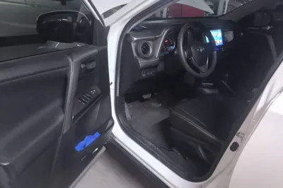 Toyota RAV4 2019, 64600 км, за 92200.86 CNY - фото 19