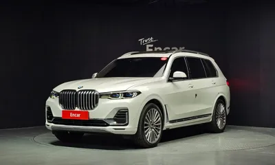 BMW X7 · 2022 год