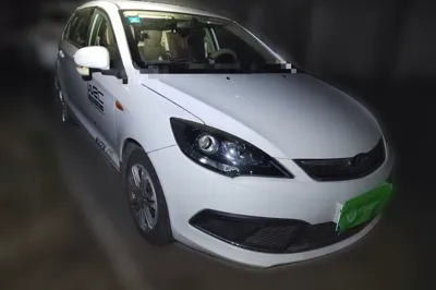 Chery Fengyun 2 2015, 27700 км, за 67833867.45 CNY - фото 3