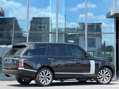 Land Rover Range Rover 2019, 83000 км, за 678000 CNY - фото 5