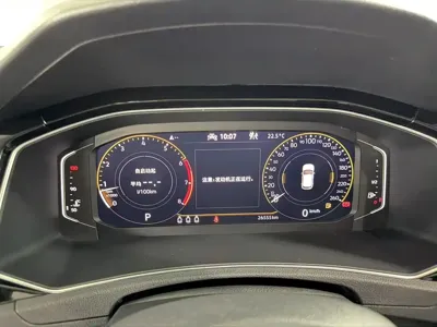 Volkswagen T-Roc 2022, 25000 км, за 119800 CNY - фото 6