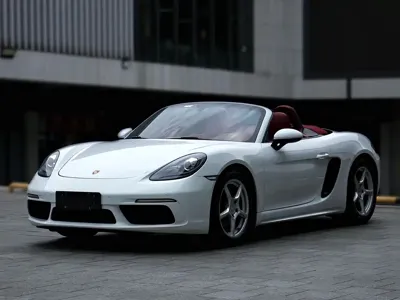Porsche 718 · 2017 год