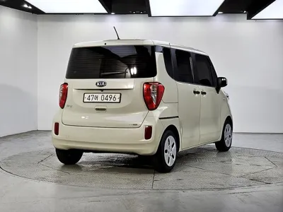 Kia Ray 2016, 165482 км, за 4000000 KRW