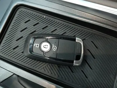 Ford Edge 2025, 4900 км, за 207700 CNY - фото 9