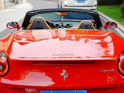 Ferrari California T 2016, 65000 км, за 699000 CNY
