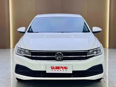 Volkswagen Bora 2023, 46000 км, за 65800 CNY