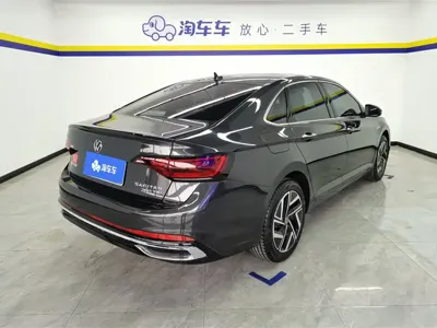 Volkswagen Sagitar 2023, 24800 км, за 76800 CNY