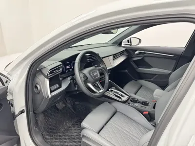 Audi A3 2025, 6000 км, за 125800 CNY - фото 12
