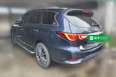 Infiniti QX60 2018, 61000 км, за 100617.14 CNY