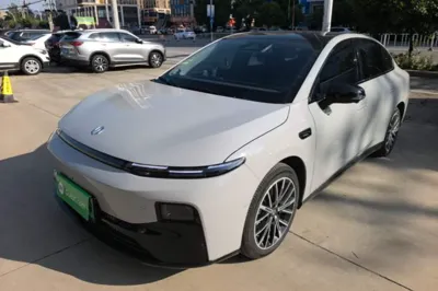 Leapmotor B01 · 2025 год