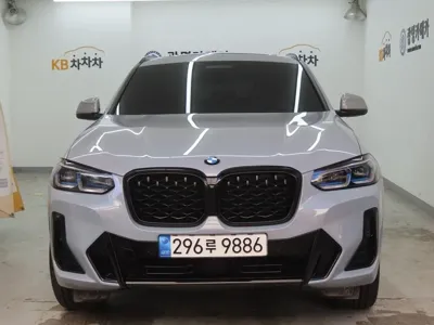 BMW X4 · 2022 год
