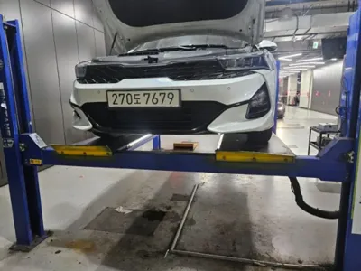 Kia K5 · 2023 год