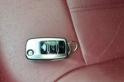 Volkswagen Polo 2016, 48900 км, за 37148.98 CNY - фото 28