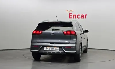 Kia Niro 2017, 99612 км, за 11000000 KRW - фото 4