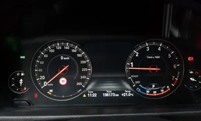 BMW 3-Series 2018, 196173 км, за 14300000 KRW - фото 8