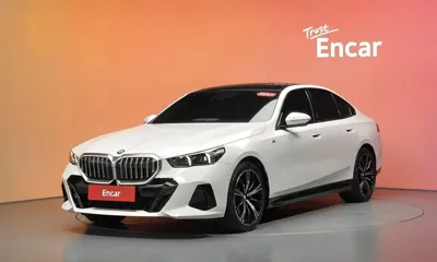 BMW 5-Series · 2025 год