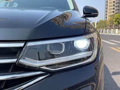 Volkswagen Tiguan L 2021, 50000 км, за 99800 CNY