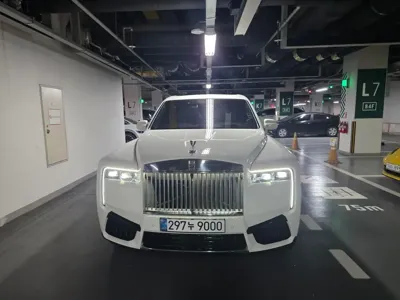 Rolls-Royce Cullinan 2025, 9500 км, за 575000000 KRW - фото 1